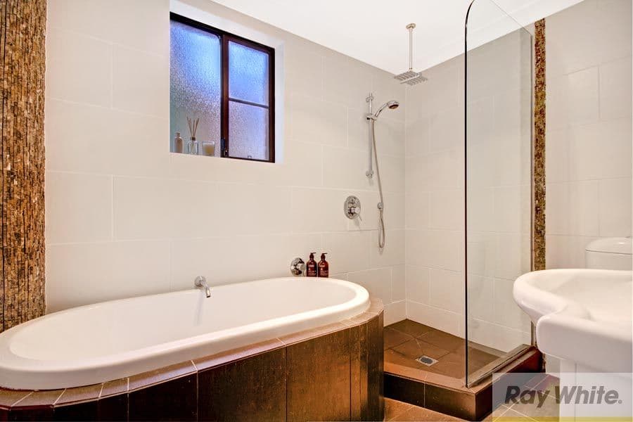 60 Hampton Court Road, Carlton NSW 2218, Carlton - Thumbnail 6