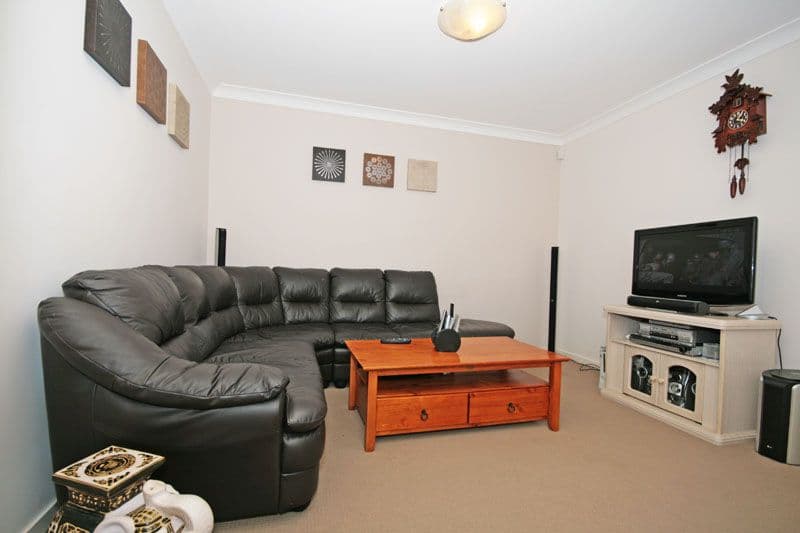 27 Nabeel Place, CALAMVALE QLD 4116, Calamvale - Thumbnail 5