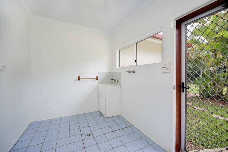 4 Cliff Close, MOUNT SHERIDAN QLD 4868, Mount Sheridan - Thumbnail 4
