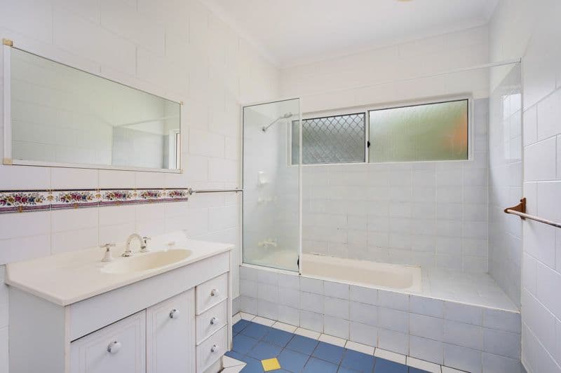 4 Cliff Close, MOUNT SHERIDAN QLD 4868, Mount Sheridan - Thumbnail 8