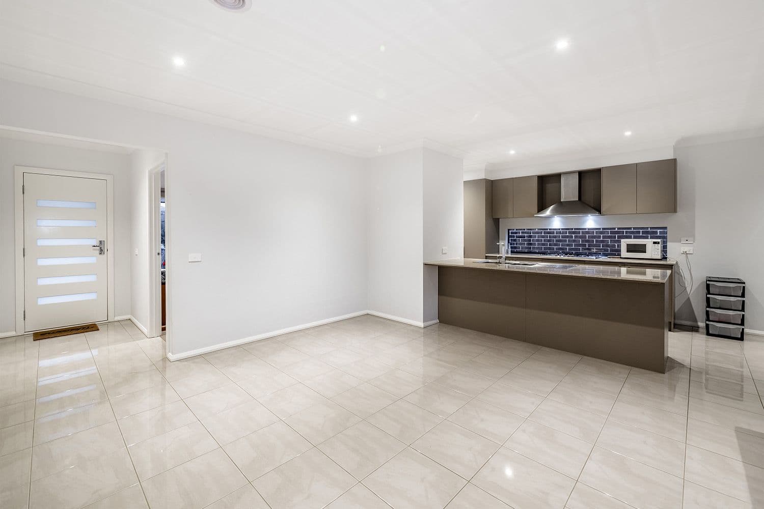 9 Great Banjo Street, Clyde North VIC 3978, Clyde North - Thumbnail 6