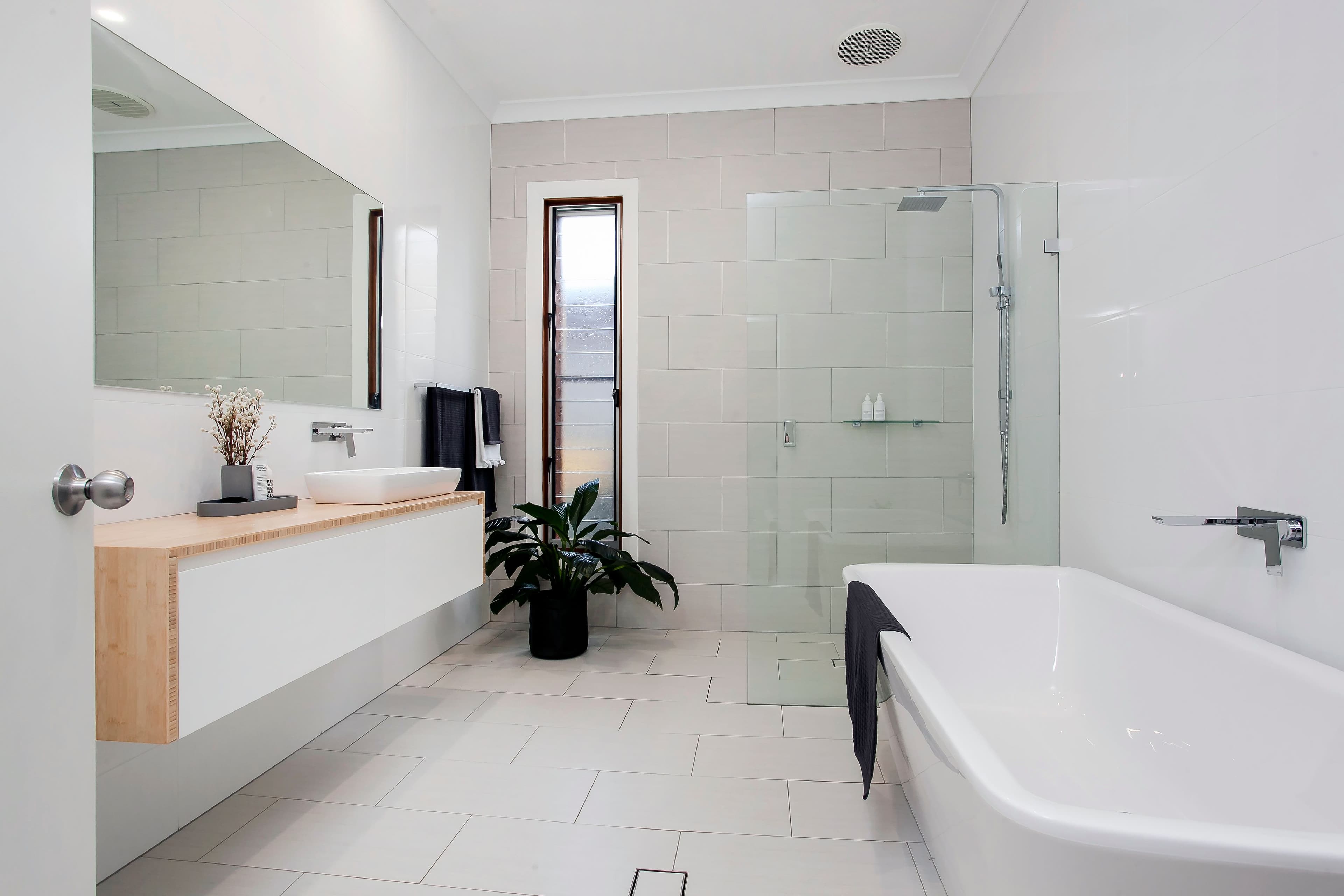 4 Lapthorne Street, Glenelg East SA 5045, Glenelg East - Thumbnail 8