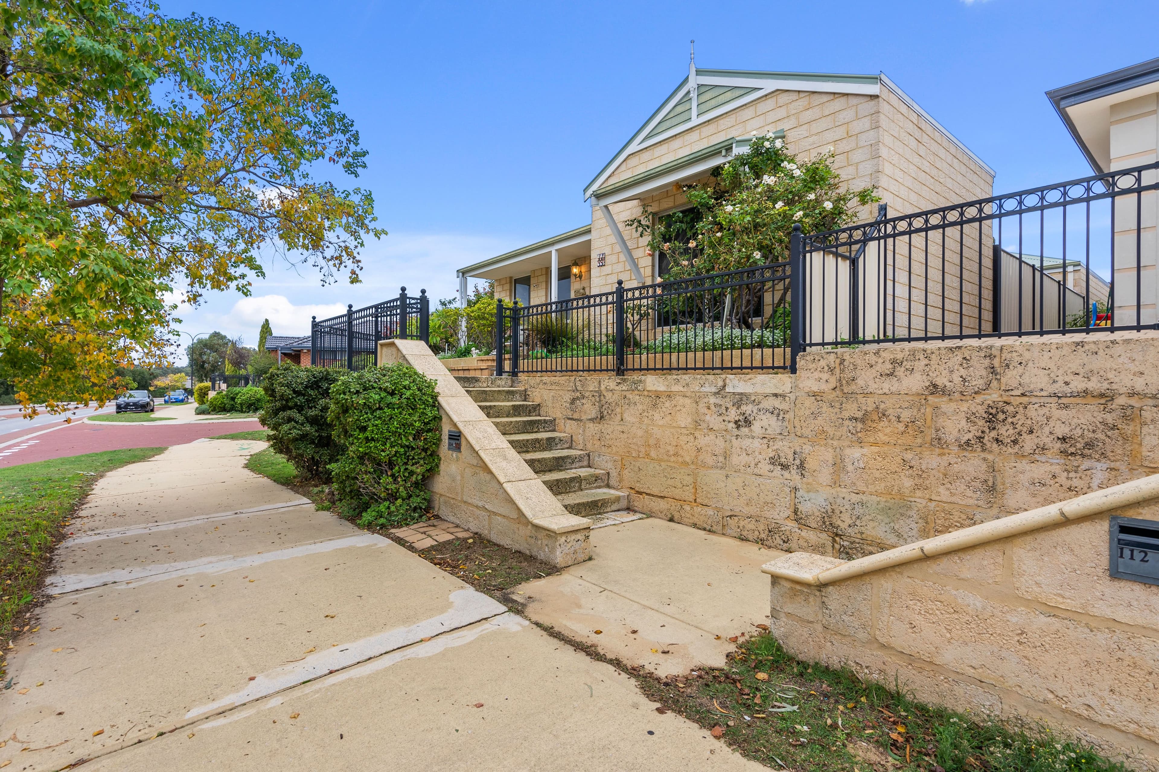 114 Ocean Keys Boulevard, Clarkson WA 6030, Clarkson - Thumbnail 4