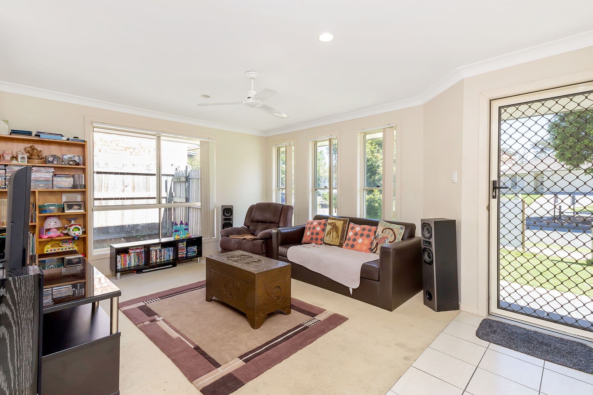 15 Trillers Avenue, Coomera QLD 4209, Coomera - Thumbnail 2