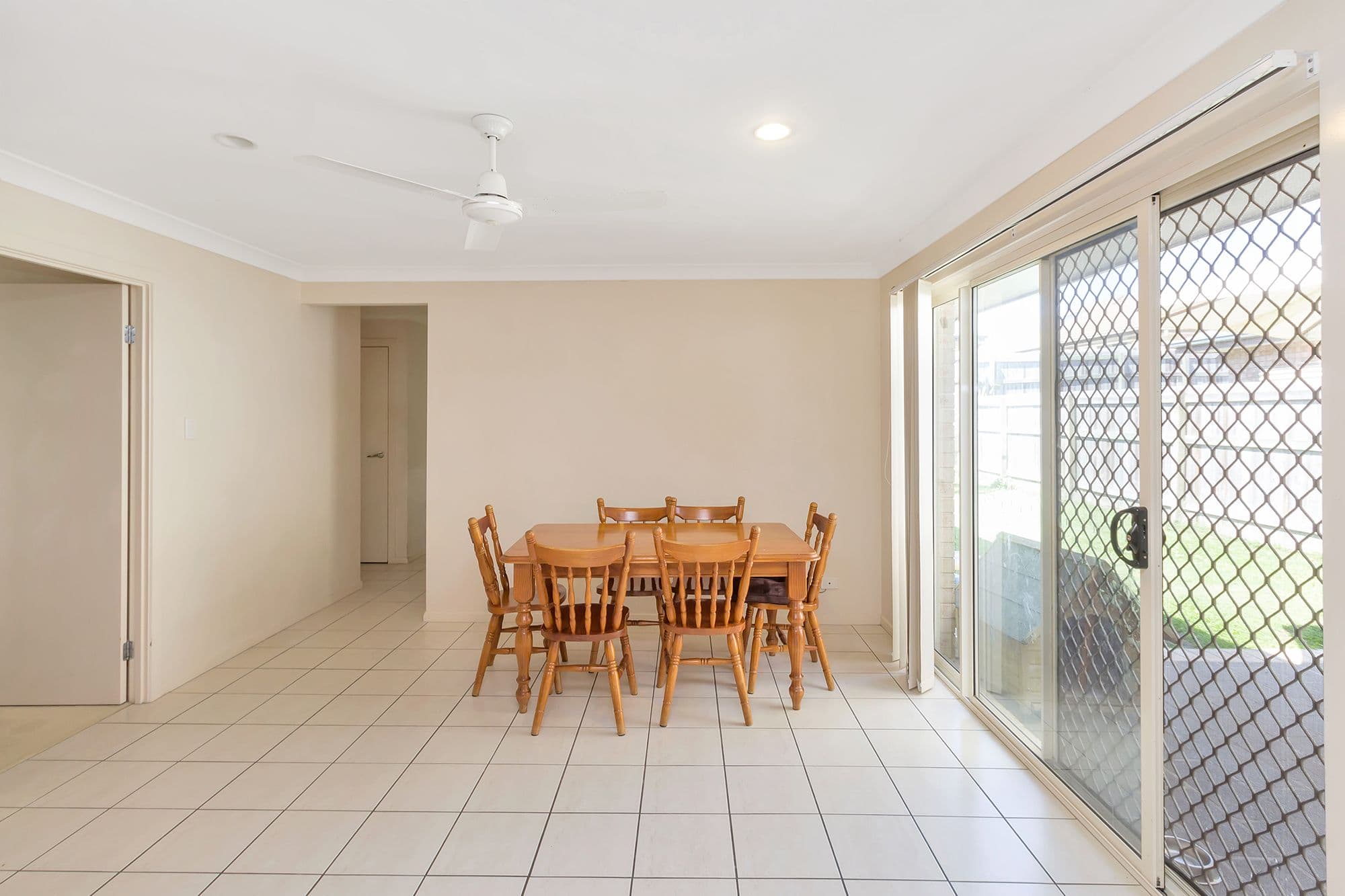 15 Trillers Avenue, Coomera QLD 4209, Coomera - Thumbnail 5