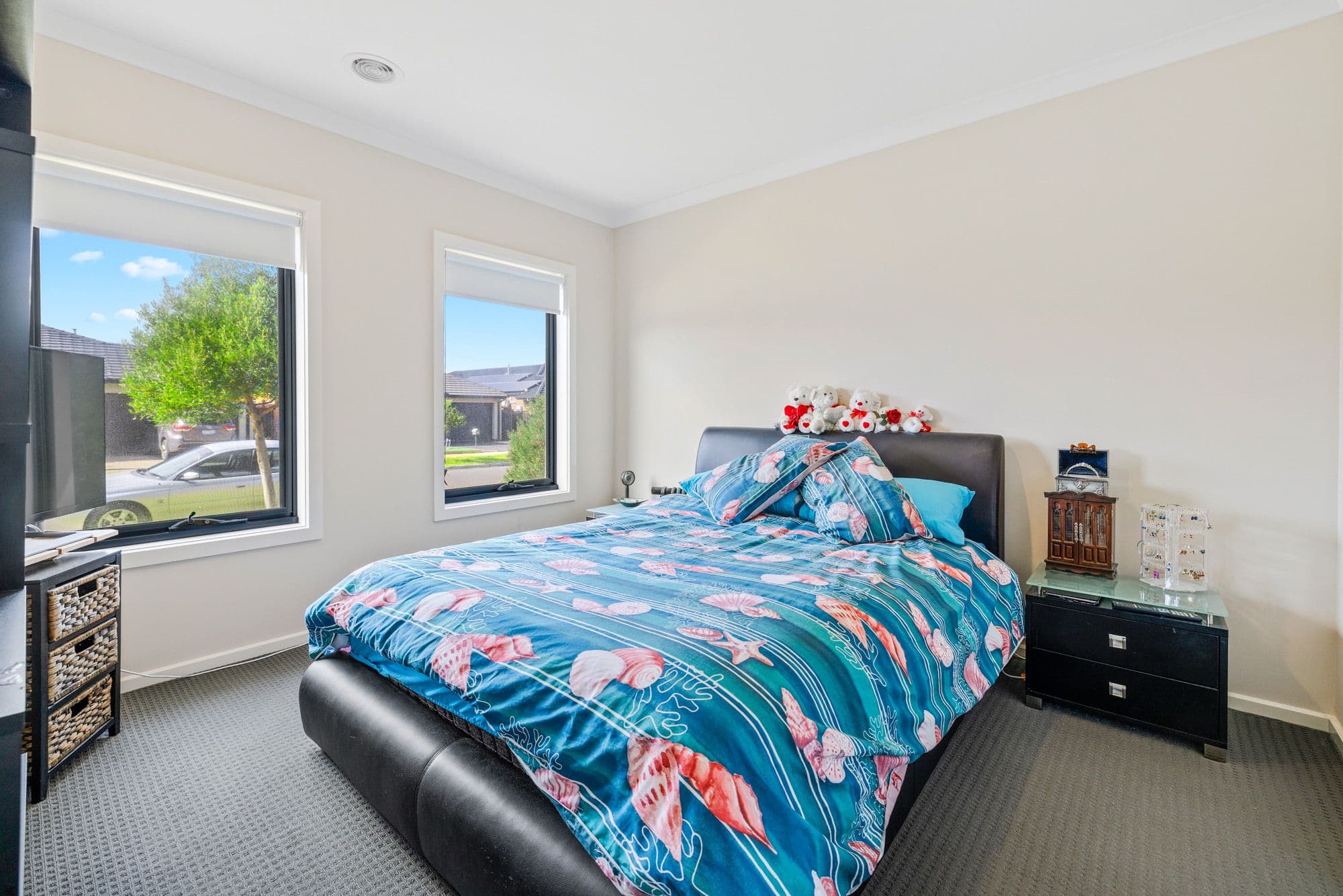 17 Chancellor Avenue, Werribee VIC 3030, Werribee - Thumbnail 2