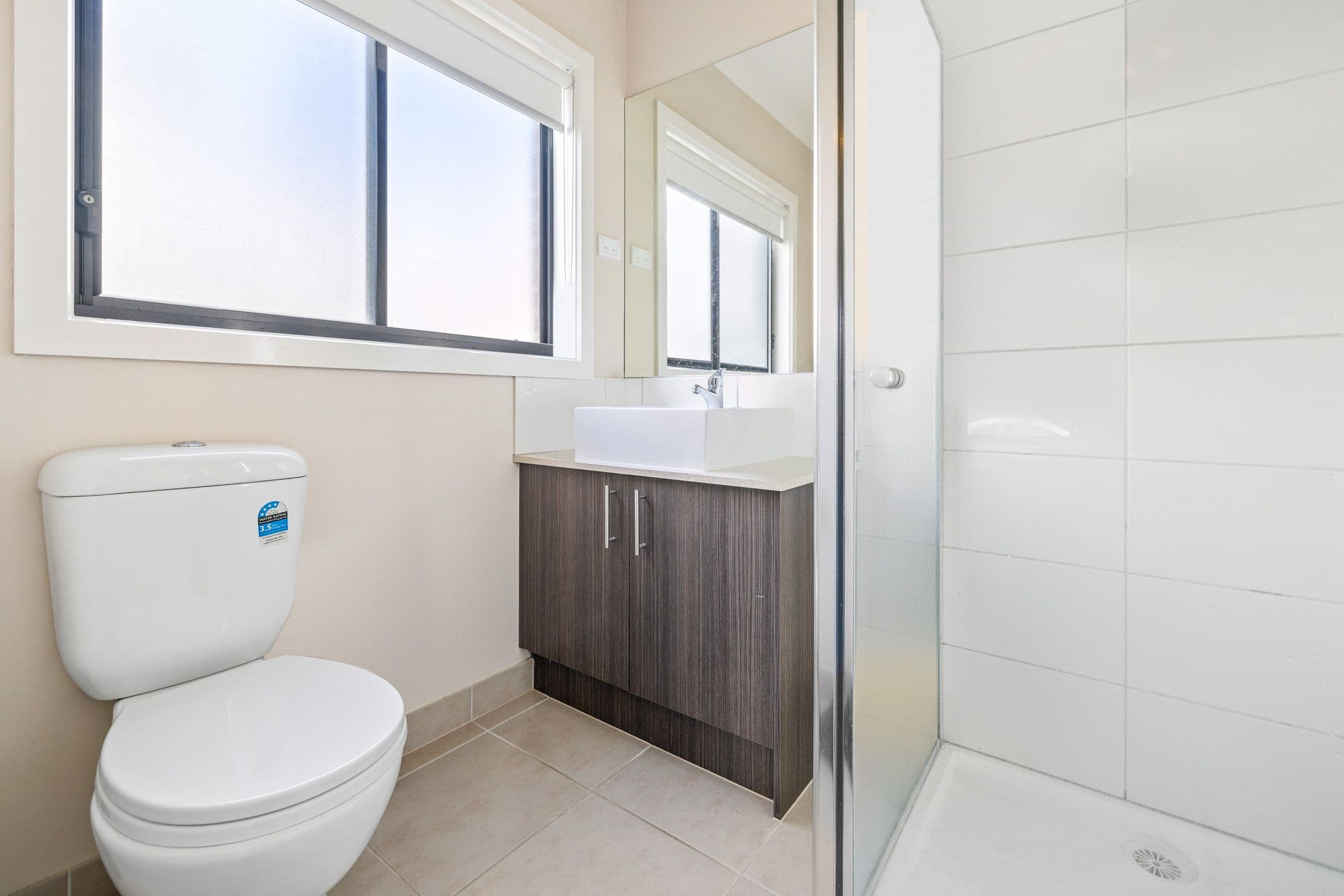 17 Chancellor Avenue, Werribee VIC 3030, Werribee - Thumbnail 3