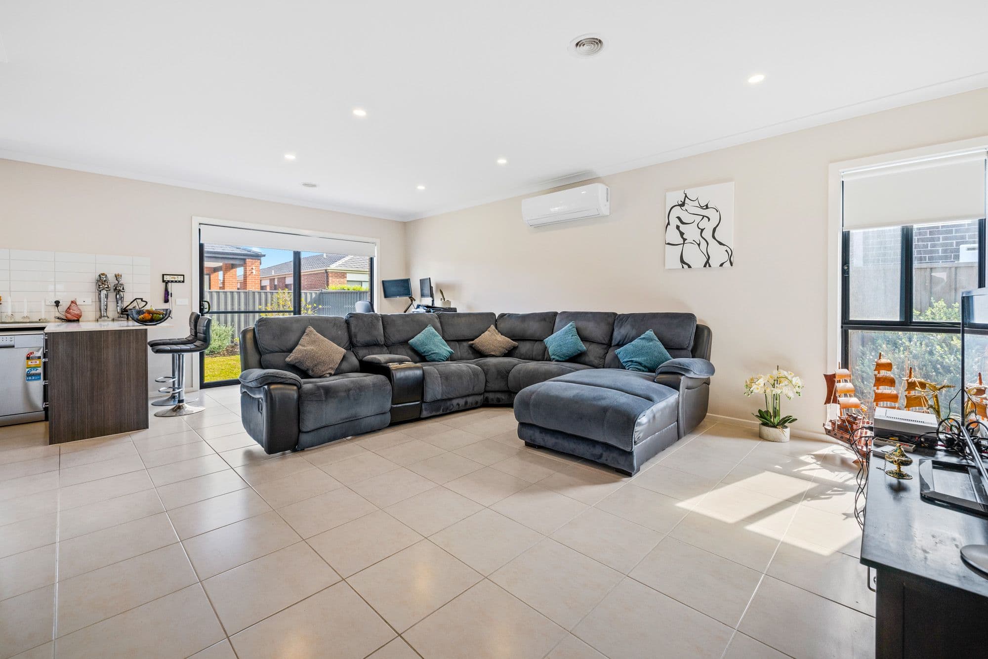 17 Chancellor Avenue, Werribee VIC 3030, Werribee - Thumbnail 5
