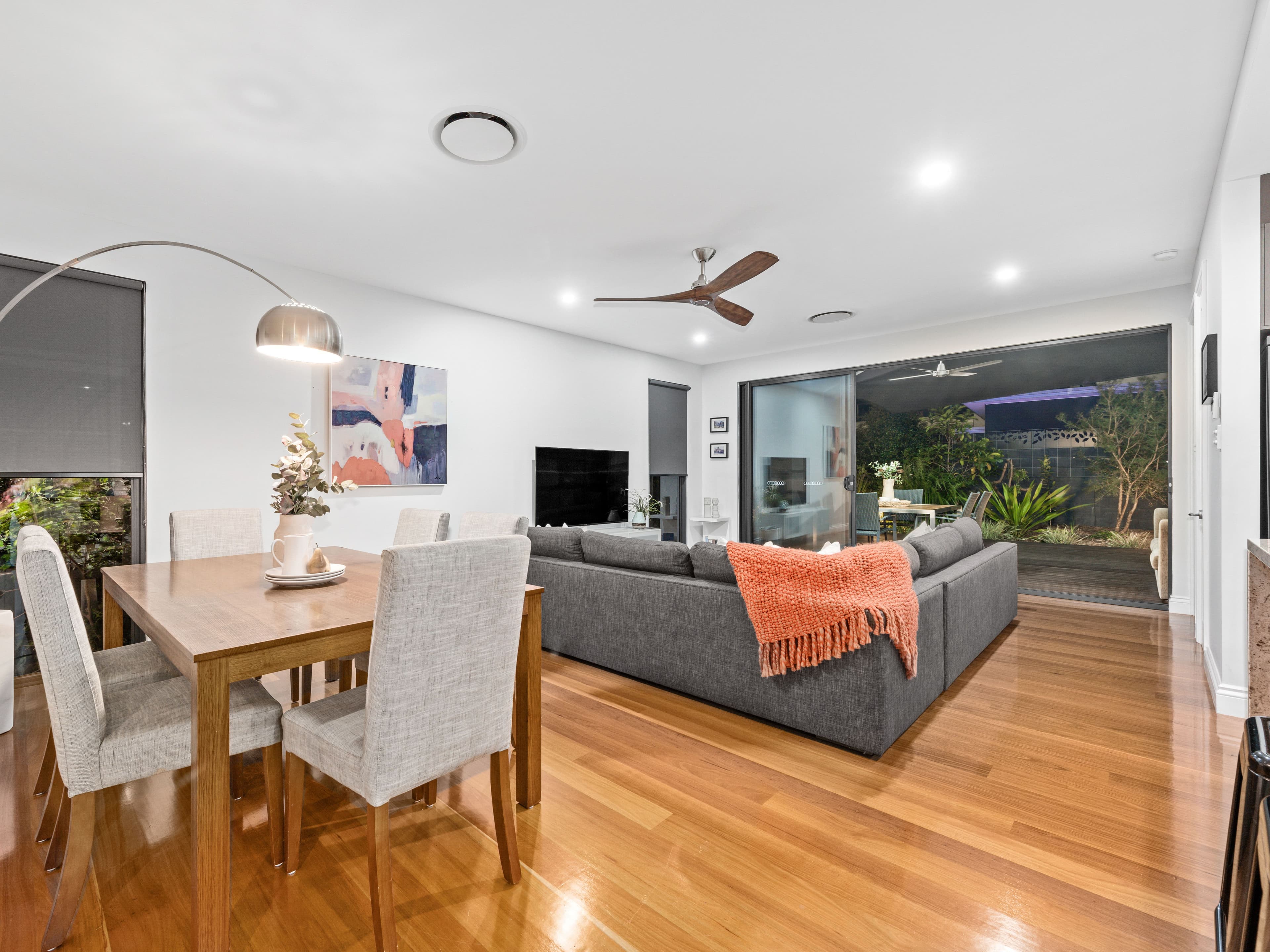 7 Birkalla Street, Bulimba QLD 4171, Bulimba - Thumbnail 2