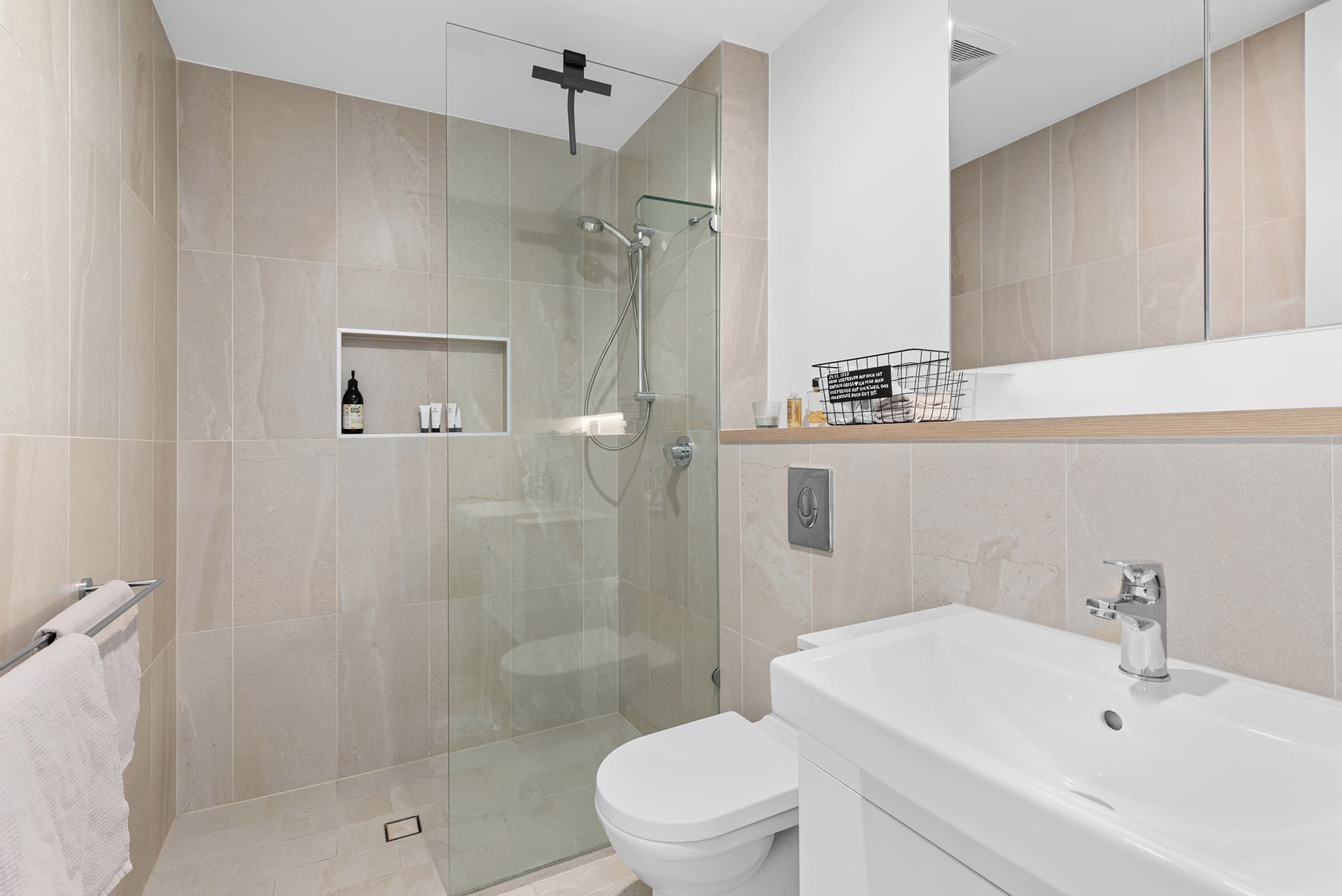 307/185-191 Clarence Rd, Indooroopilly - Thumbnail 4