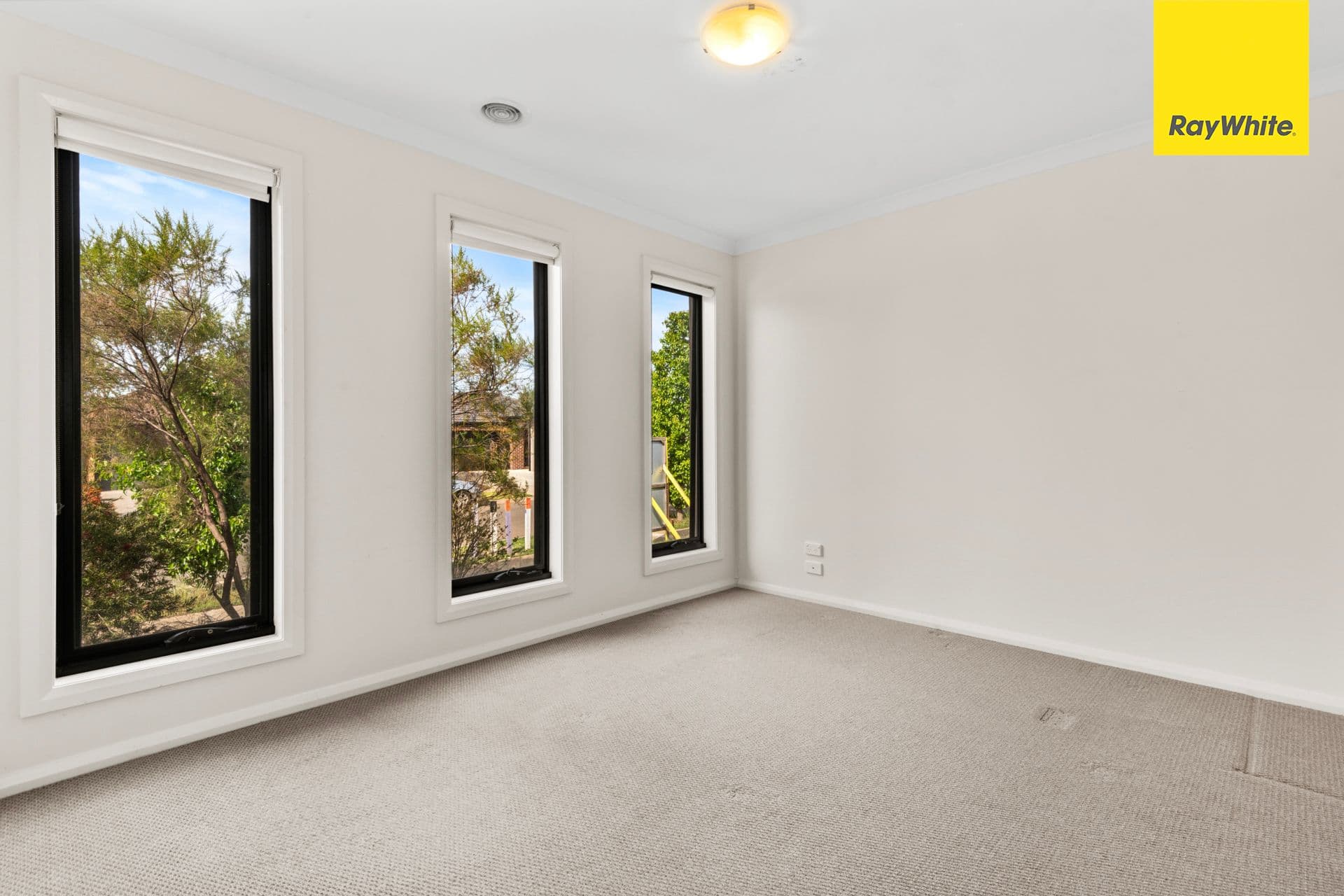 19 Corbet Street, WEIR VIEWS VIC 3338, Weir Views - Thumbnail 2