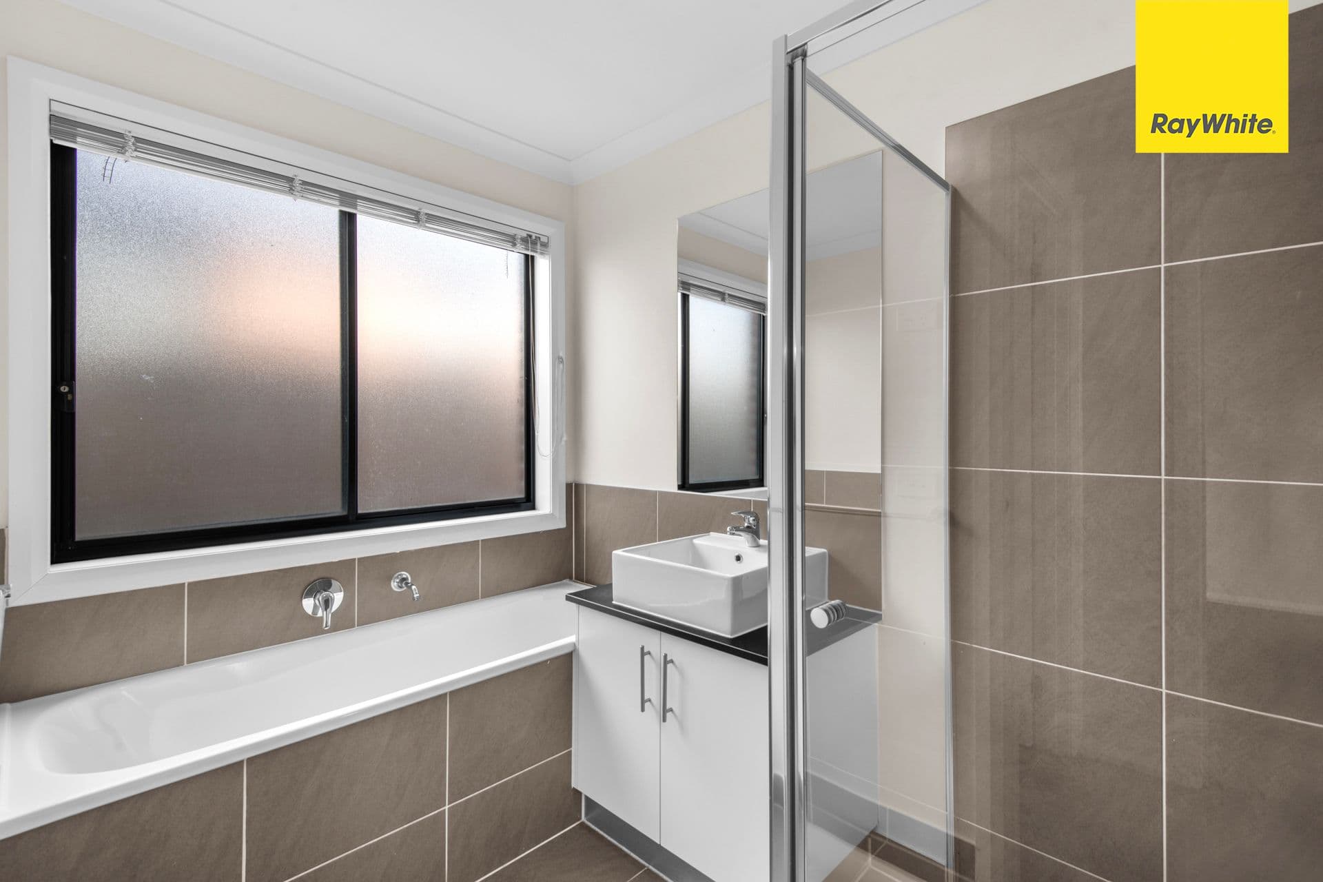 19 Corbet Street, WEIR VIEWS VIC 3338, Weir Views - Thumbnail 6
