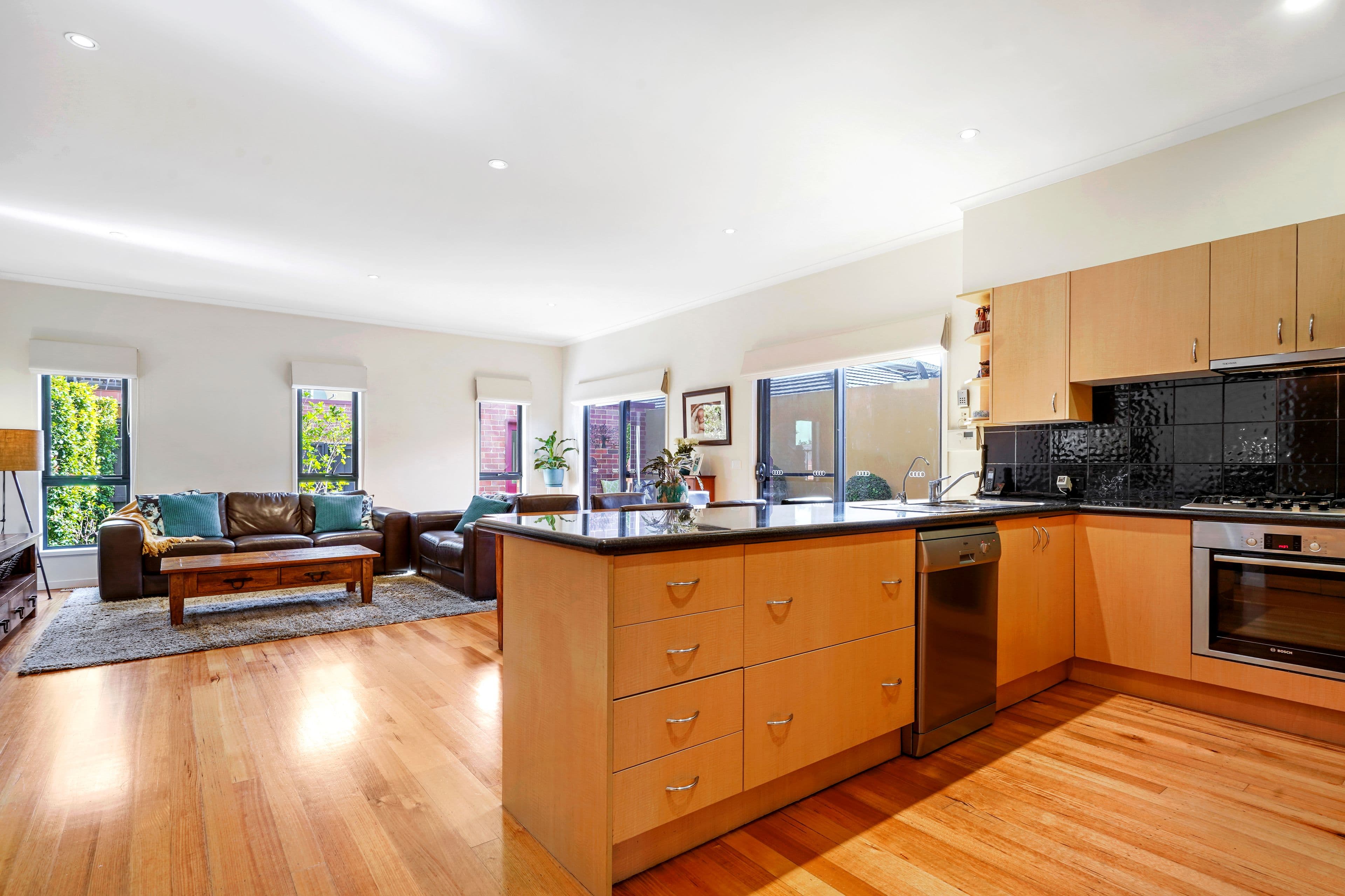9 Garfield Street, Cheltenham VIC 3192, Cheltenham - Thumbnail 4
