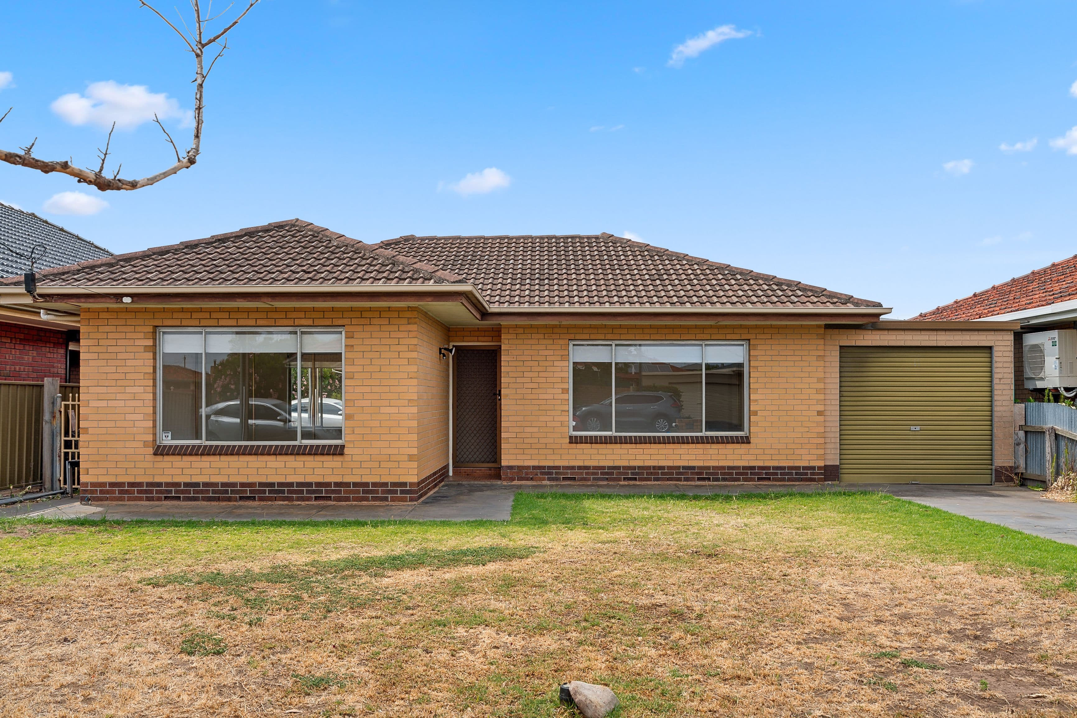 18 Gregory Crescent, Seaton SA 5023, Seaton - Image 1