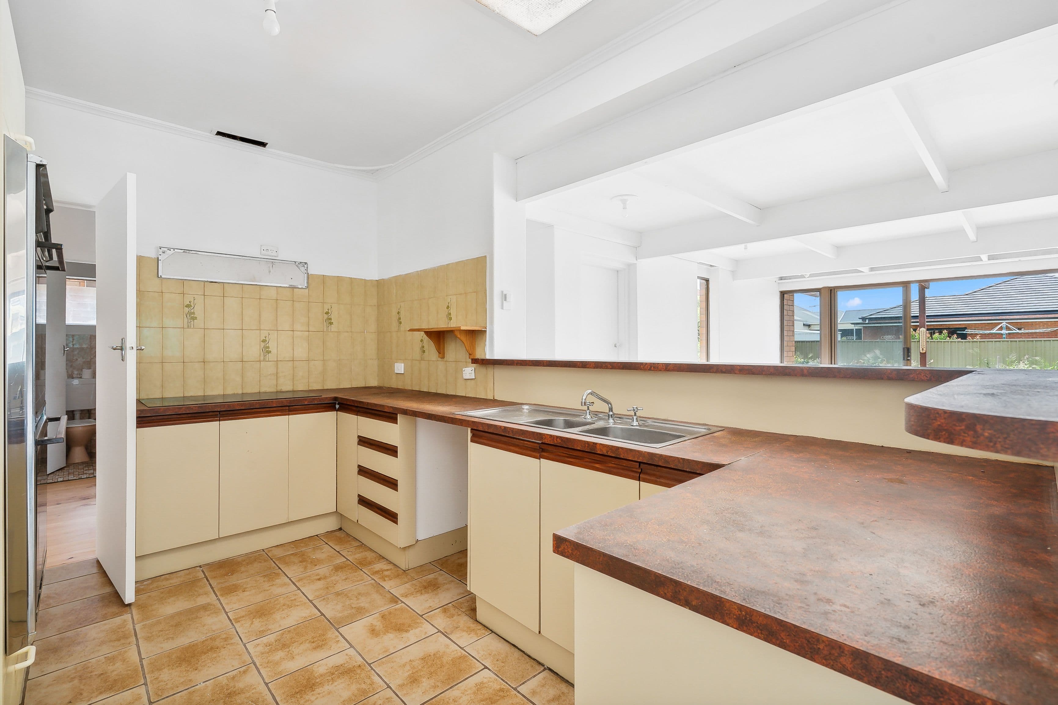 18 Gregory Crescent, Seaton SA 5023, Seaton - Thumbnail 8