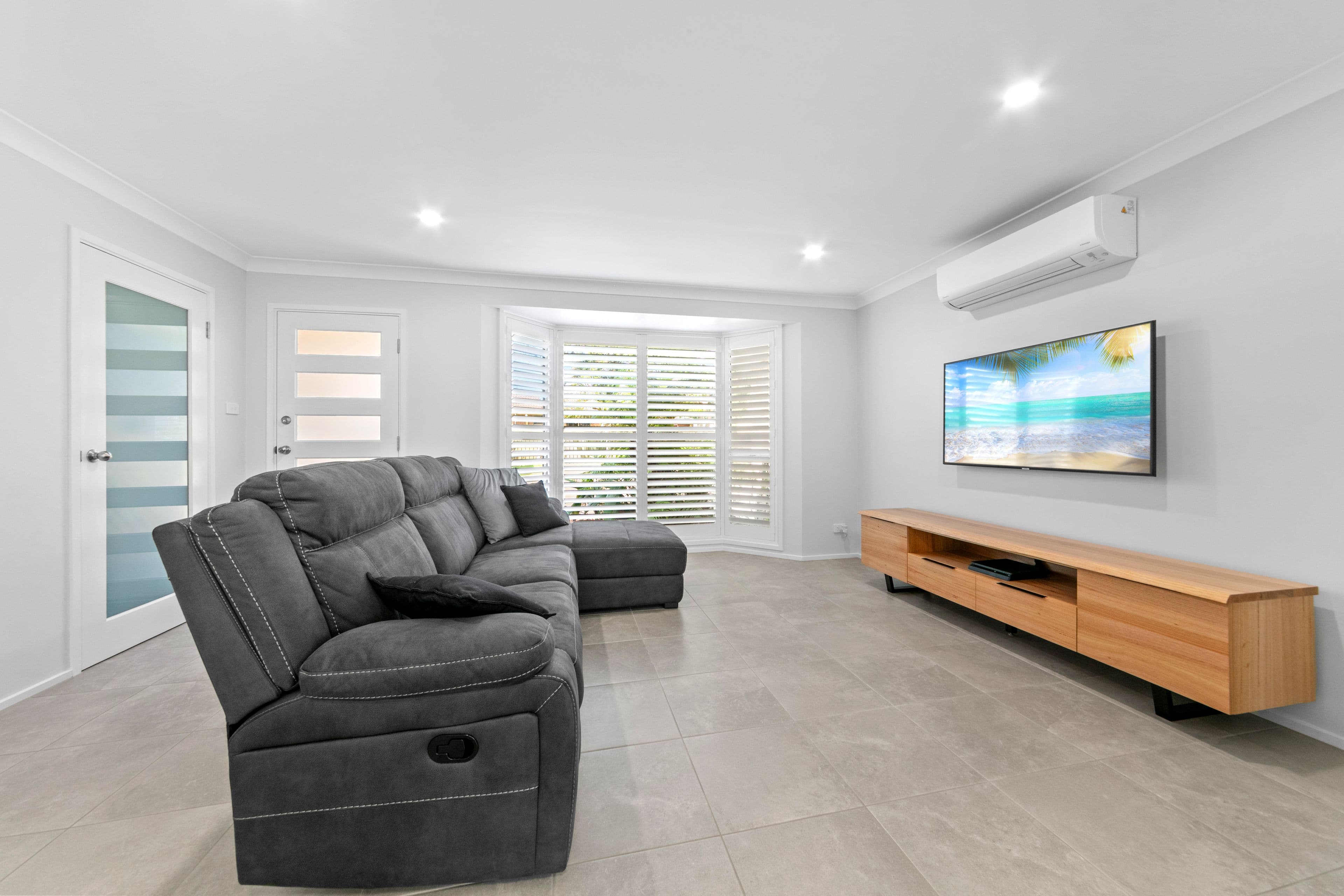 4/6-8 Lake Street, Budgewoi NSW 2262, Budgewoi - Image 1