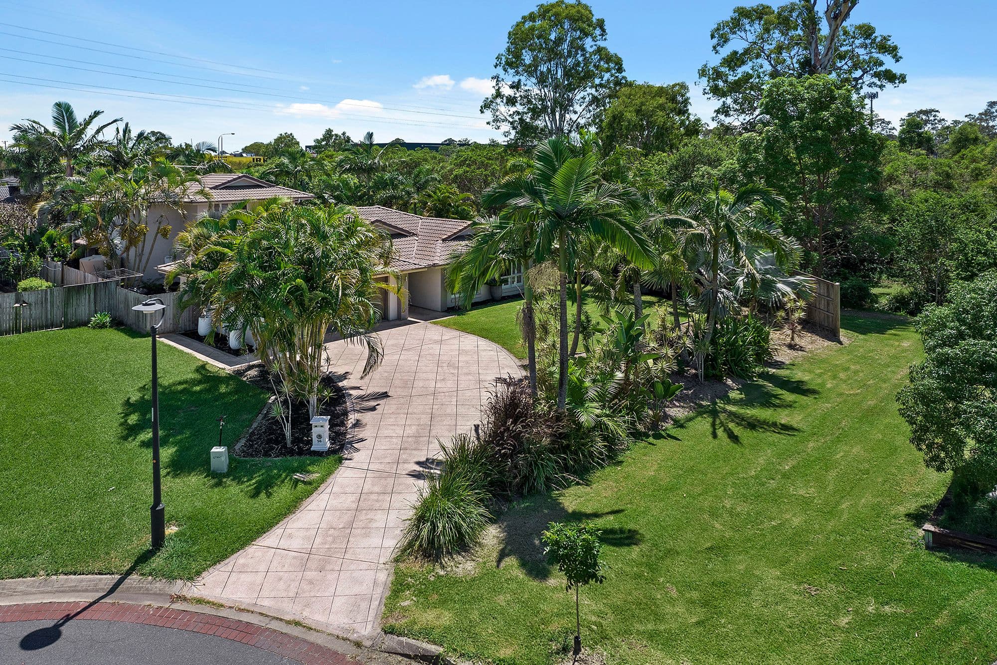 14 Oltrarno Place, Bridgeman Downs QLD 4035, Bridgeman Downs - Thumbnail 2