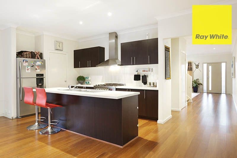 34 Fongeo Drive, Point Cook VIC 3030, Point Cook - Thumbnail 2