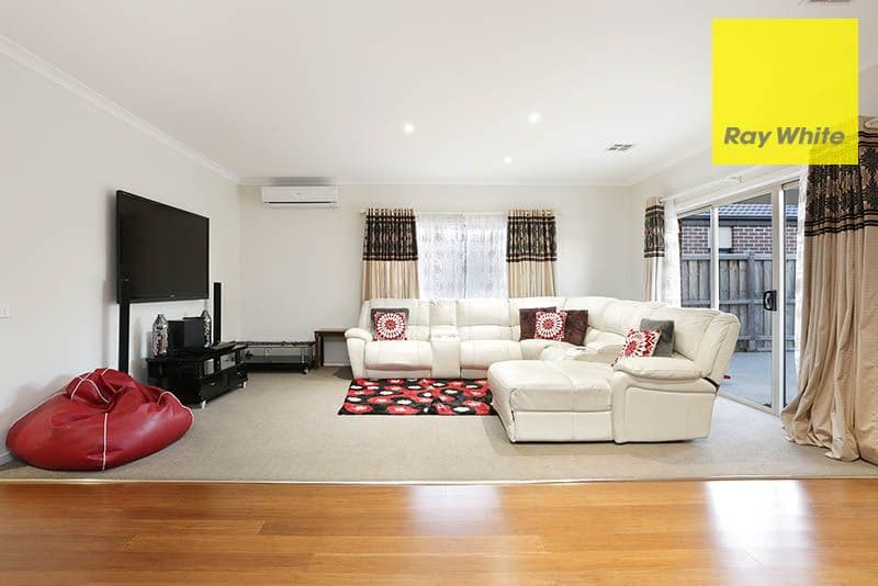 34 Fongeo Drive, Point Cook VIC 3030, Point Cook - Thumbnail 3