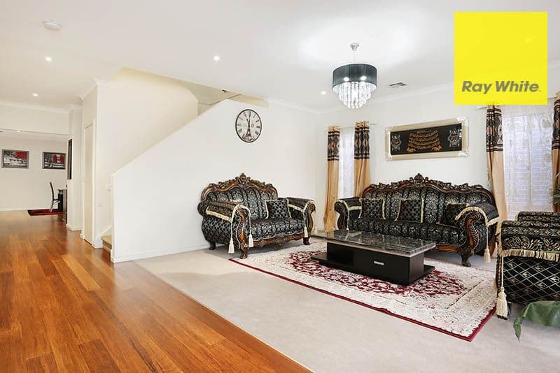 34 Fongeo Drive, Point Cook VIC 3030, Point Cook - Thumbnail 6