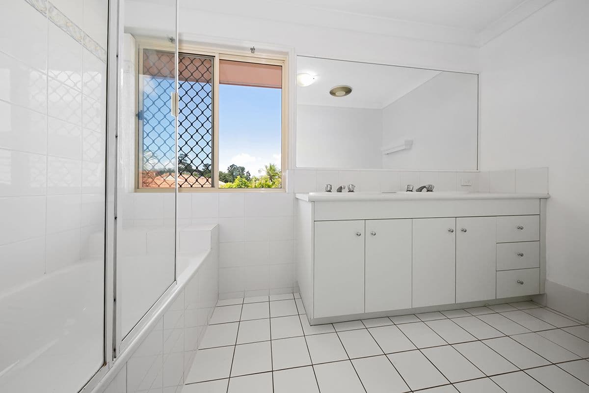 241 Horizon Drive, Westlake QLD 4074, Westlake - Thumbnail 8