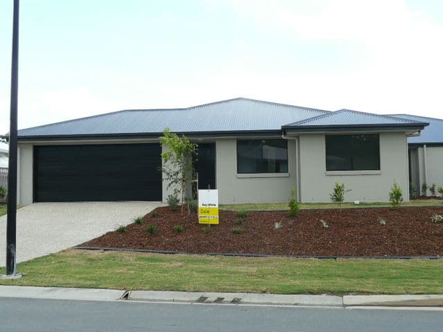 86 Wunburra Circuit, PACIFIC PINES QLD 4211, Pacific Pines - Thumbnail 3
