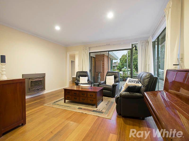 11 Weymar Street, Cheltenham VIC 3192, Cheltenham - Thumbnail 2