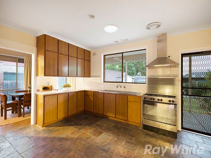 11 Weymar Street, Cheltenham VIC 3192, Cheltenham - Thumbnail 4