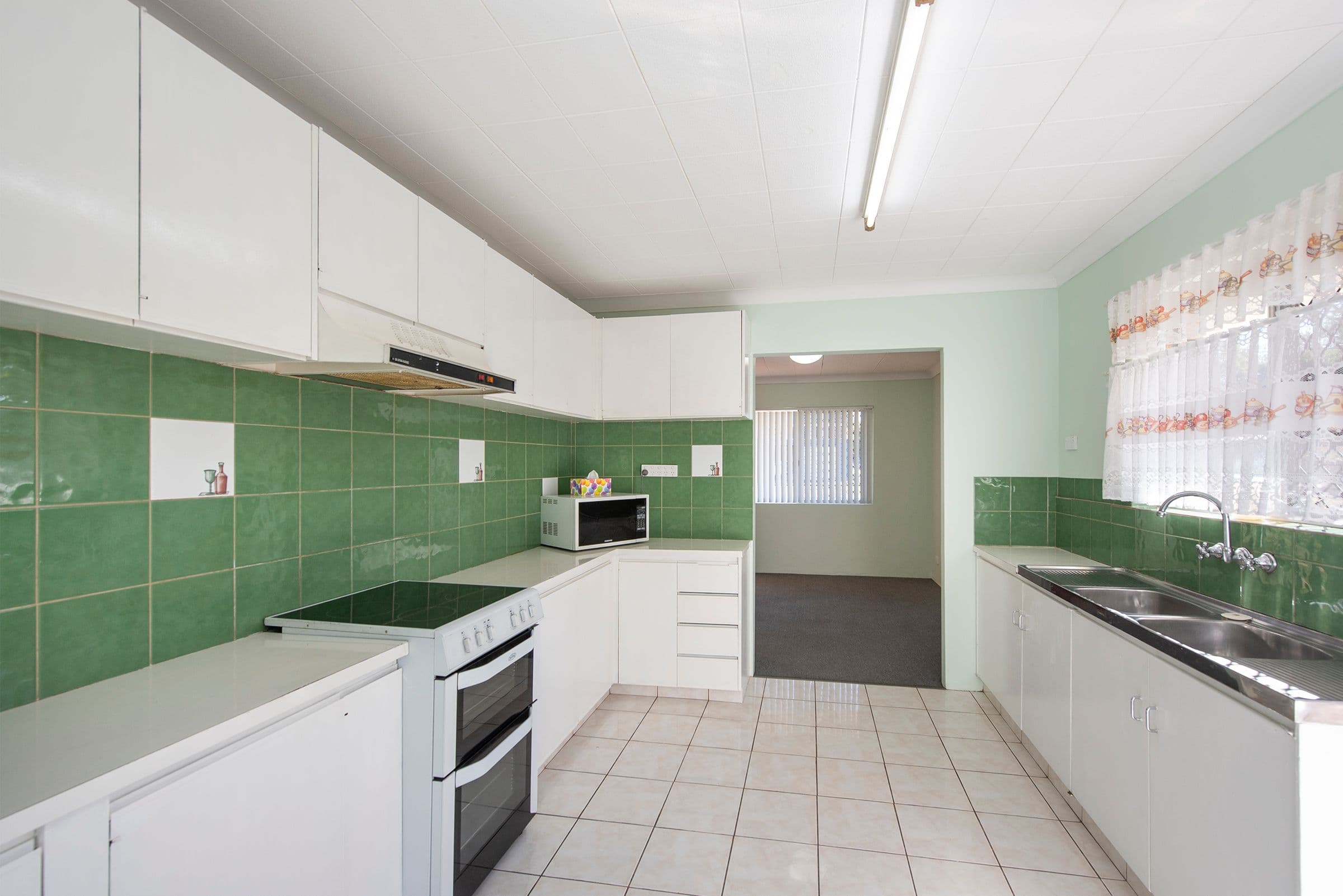21 Monarch Street, Slacks Creek QLD 4127, Slacks Creek - Thumbnail 4
