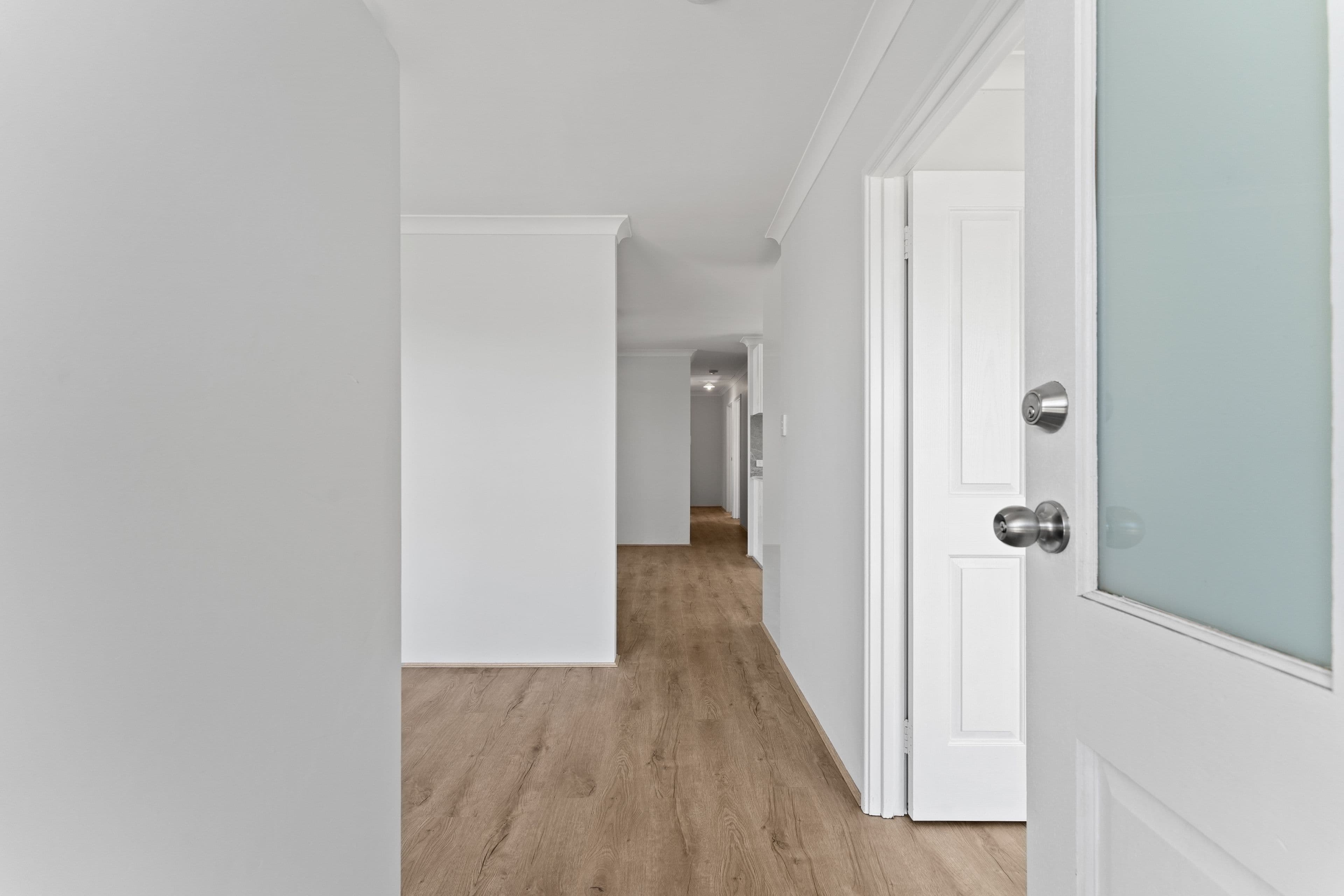 18 Silver Grove, Warnbro WA 6169, Warnbro - Thumbnail 3