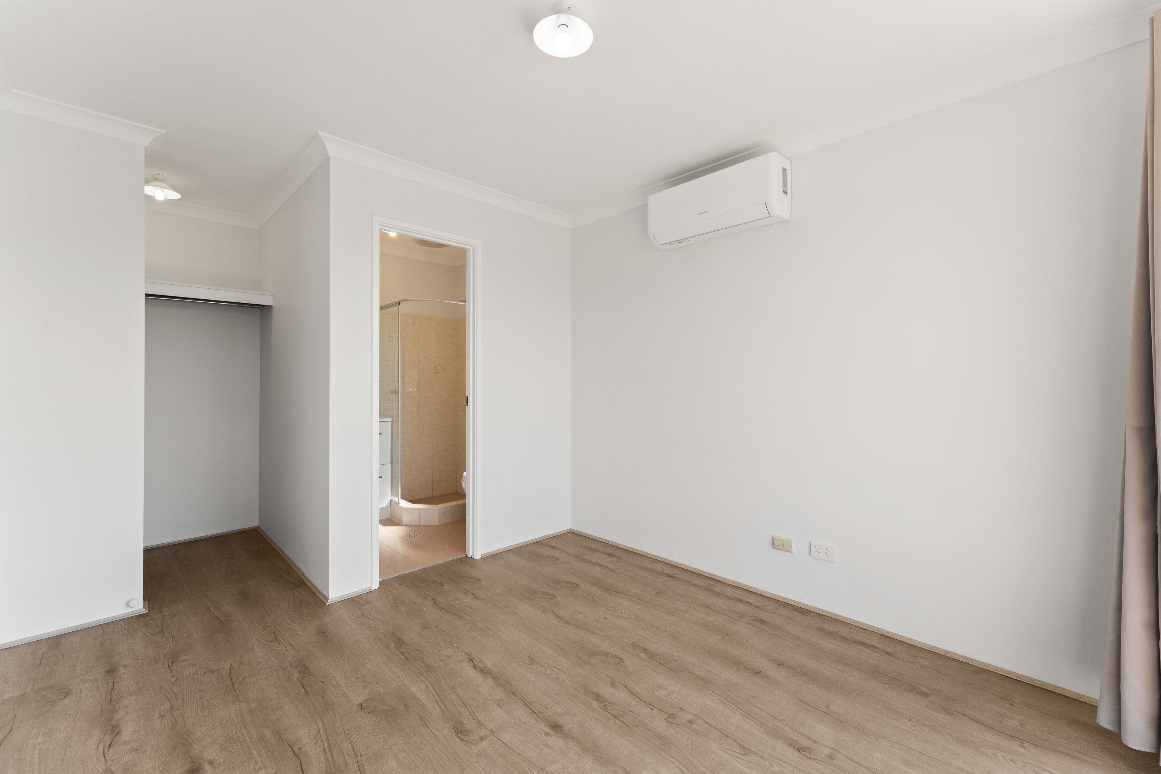 18 Silver Grove, Warnbro WA 6169, Warnbro - Thumbnail 6