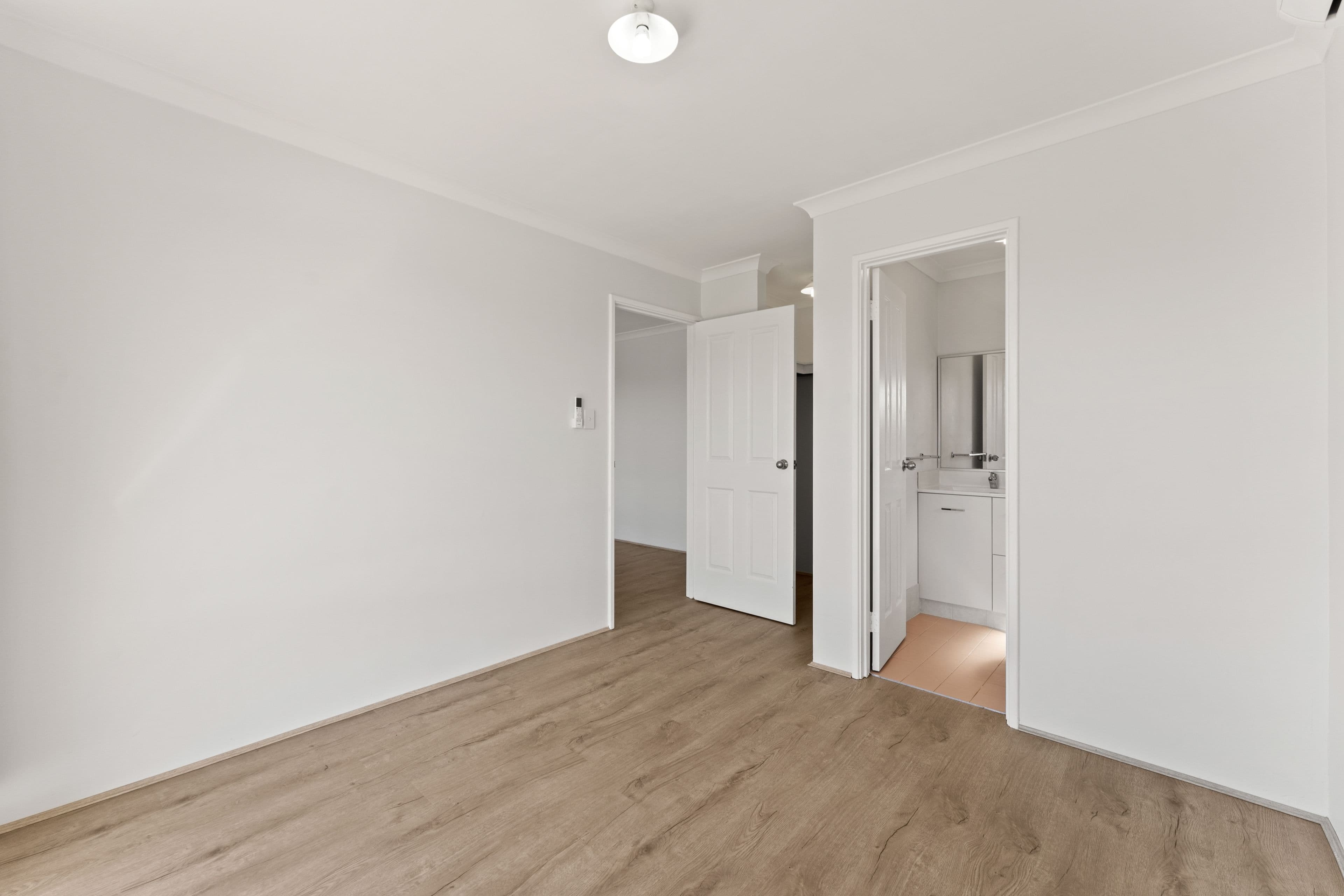 18 Silver Grove, Warnbro WA 6169, Warnbro - Thumbnail 7
