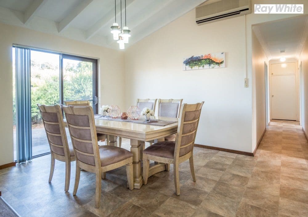 4 Erica Street, Kelmscott WA 6111, Kelmscott - Thumbnail 4
