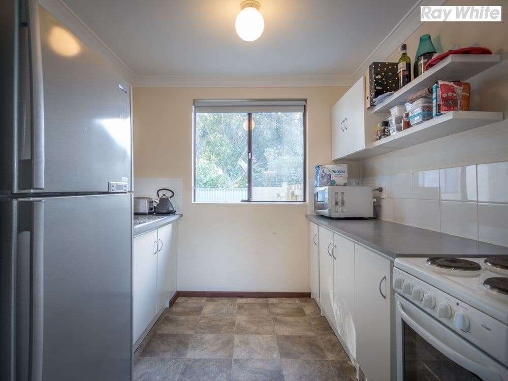 4 Erica Street, Kelmscott WA 6111, Kelmscott - Thumbnail 6