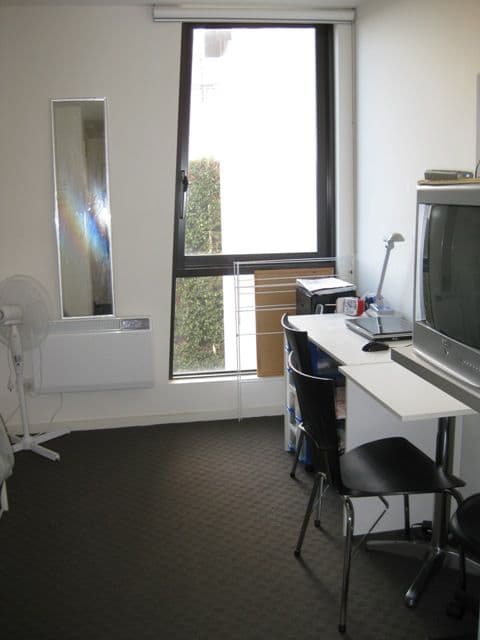 2 Eastern Place, HAWTHORN EAST VIC 3123, Hawthorn East - Thumbnail 2