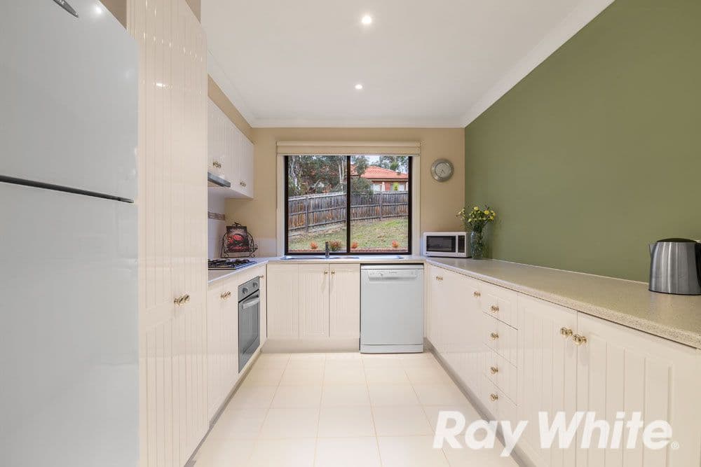 17 Henry Arthur Drive, Diamond Creek VIC 3089, Diamond Creek - Thumbnail 3