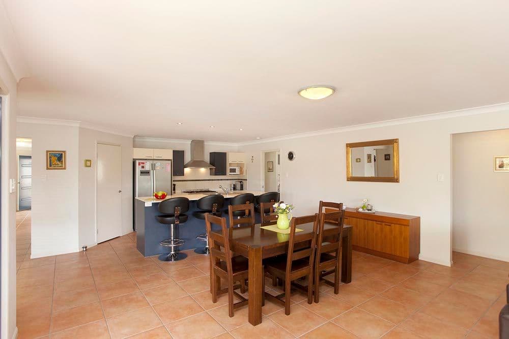16 Mansfield Place, MANSFIELD QLD 4122, Mansfield - Thumbnail 4
