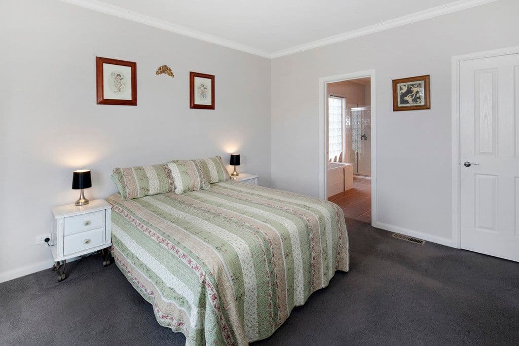 612 Tress Street, Golden Point VIC 3350, Golden Point - Thumbnail 7