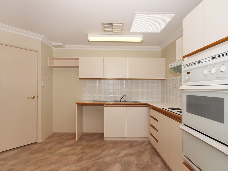 27B Eastland Street, DIANELLA WA 6059, Dianella - Thumbnail 4