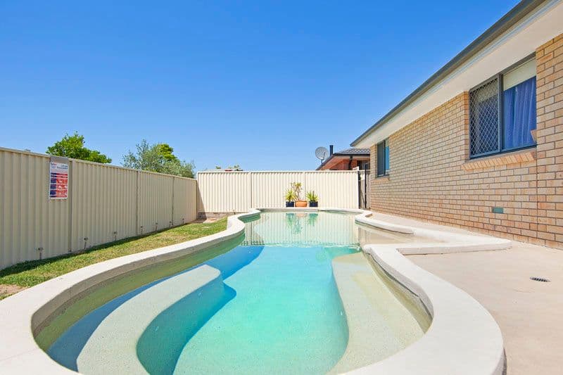 30 Piper Drive, HAMLYN TERRACE NSW 2259, Hamlyn Terrace - Thumbnail 3