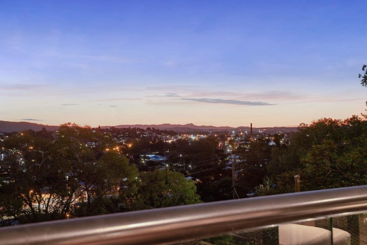 39 Lansdowne Street, Newmarket QLD 4051, Newmarket - Thumbnail 2