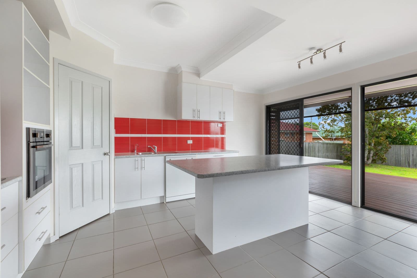 19 Marfayley Street, Salisbury QLD 4107, Salisbury - Thumbnail 3