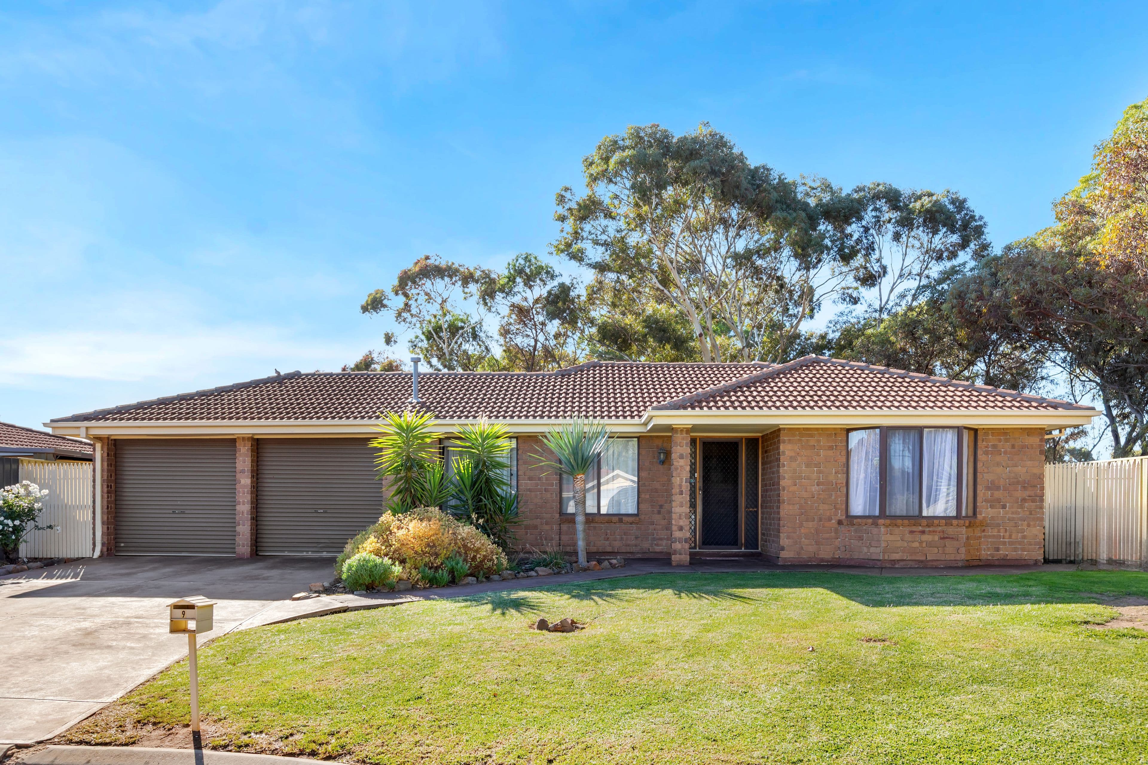 9 Pinicle Court, Andrews Farm SA 5114, Andrews Farm - Image 1