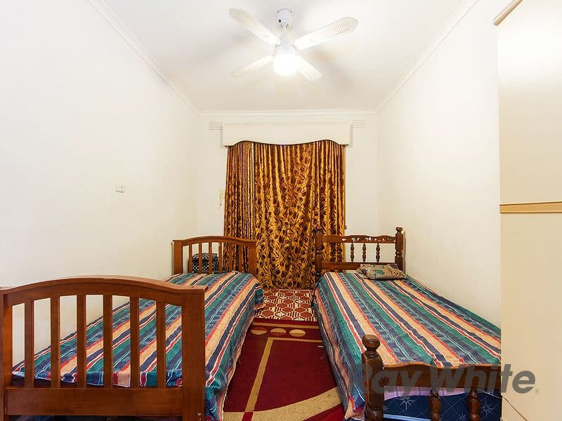 18 Andrew Road, St Albans VIC 3021, St Albans - Thumbnail 8