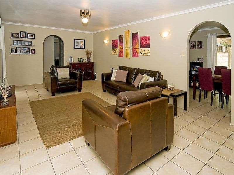 23 Katandra Crescent, BELLBIRD PARK QLD 4300, Bellbird Park - Thumbnail 2