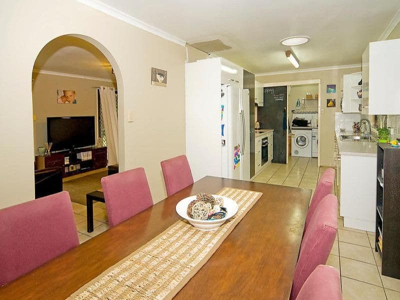 23 Katandra Crescent, BELLBIRD PARK QLD 4300, Bellbird Park - Thumbnail 4