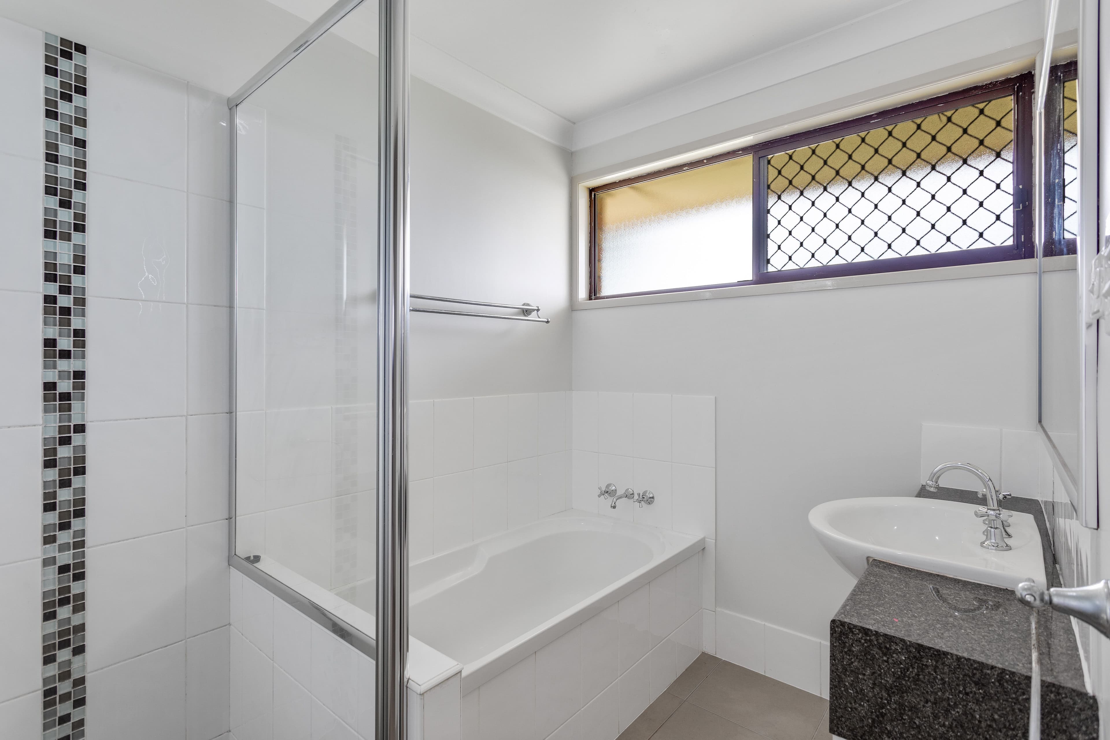27 Arabian Street, Harristown QLD 4350, Harristown - Thumbnail 6