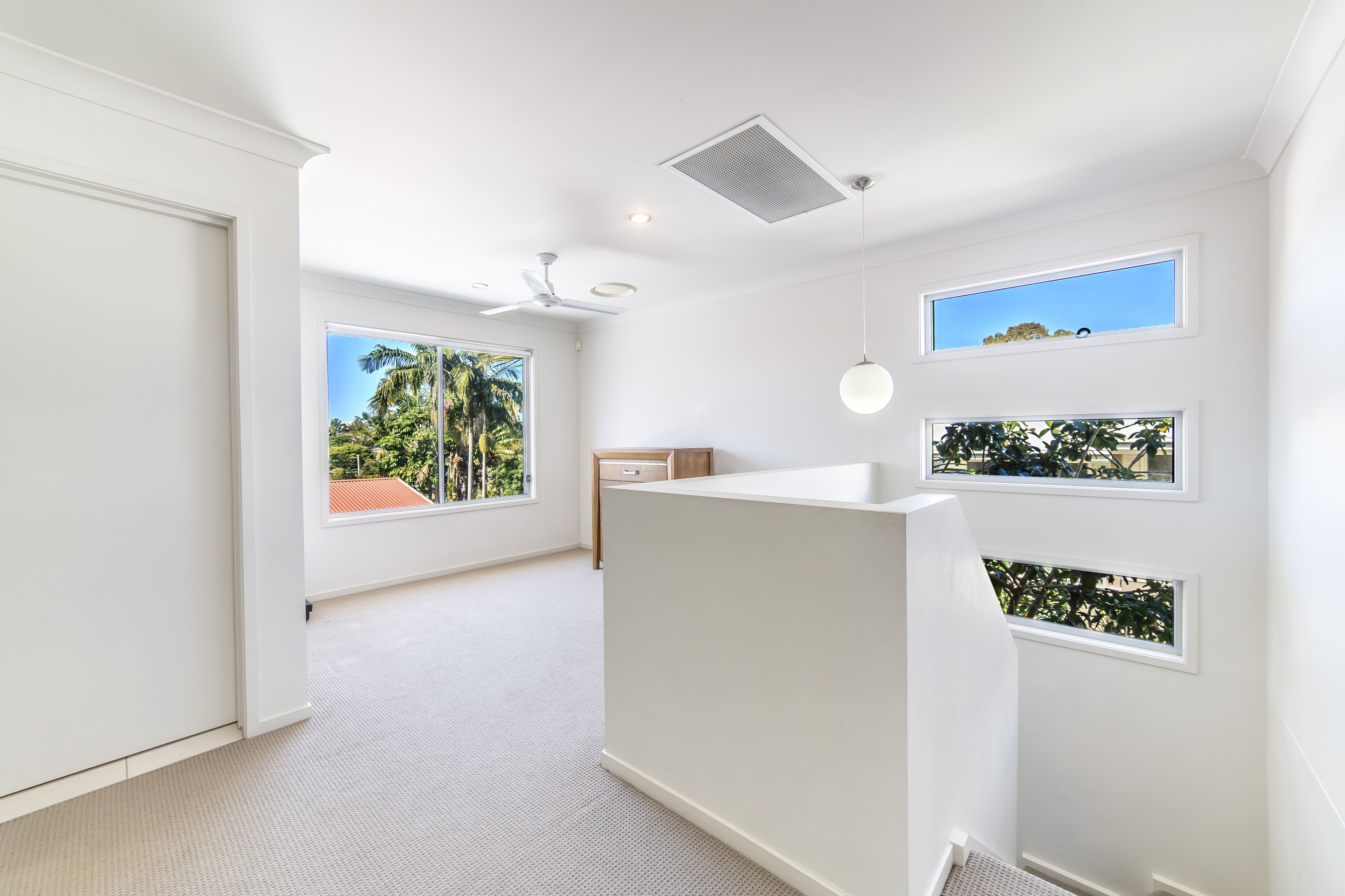 54 Blake Street, Southport QLD 4215, Southport - Thumbnail 2