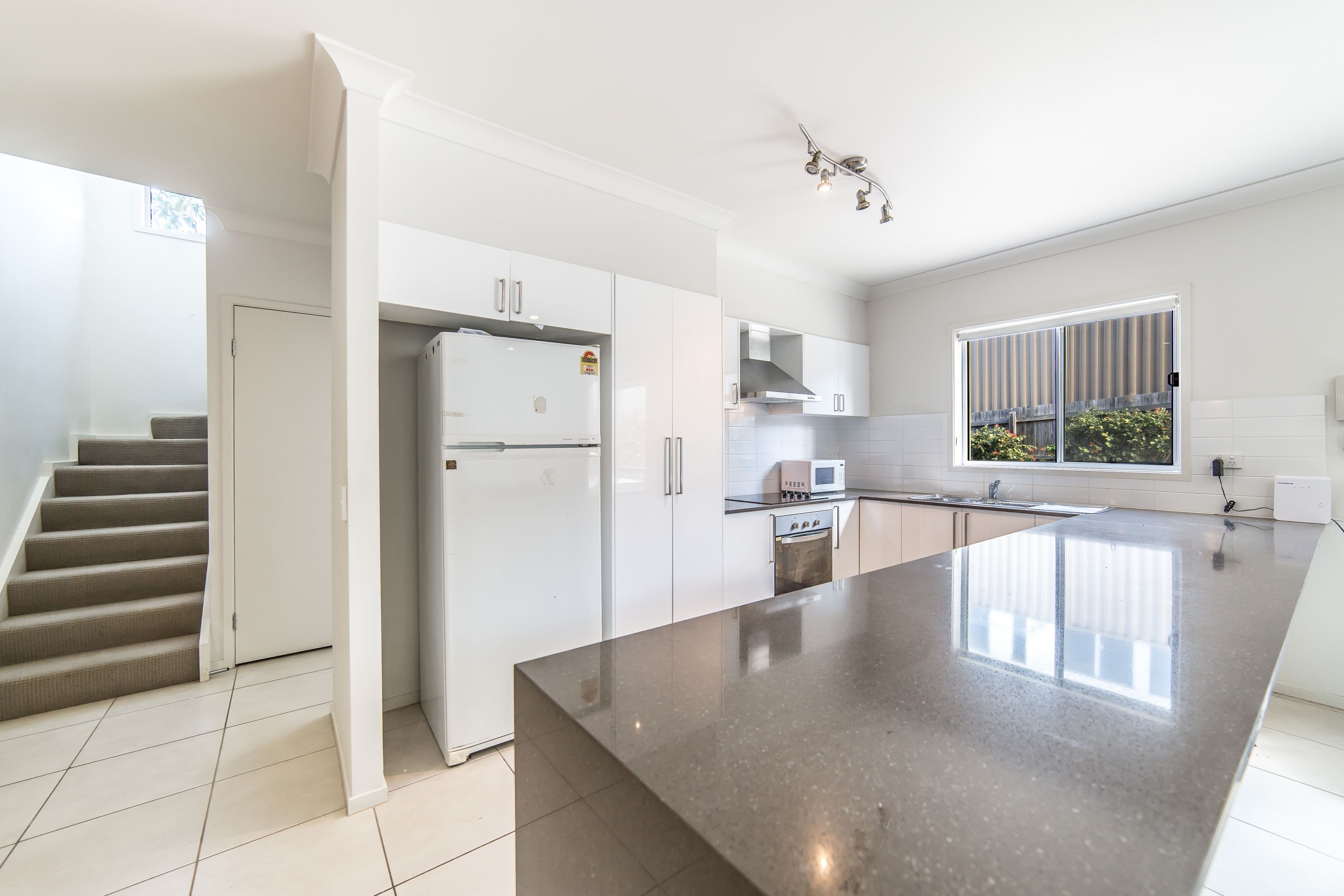 54 Blake Street, Southport QLD 4215, Southport - Thumbnail 6