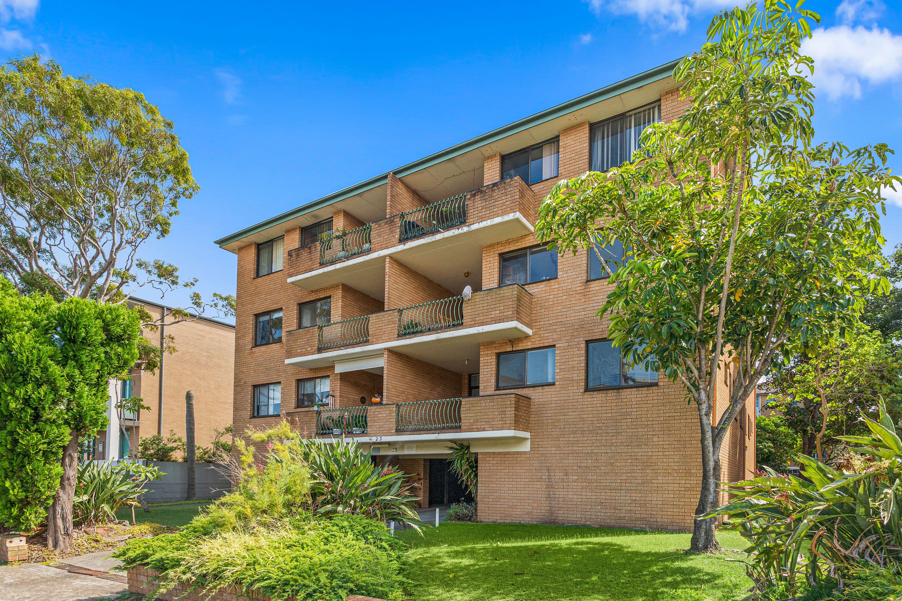 21-23 Bruce Street, BRIGHTON-LE-SANDS NSW 2216, Brighton-Le-Sands - Thumbnail 2
